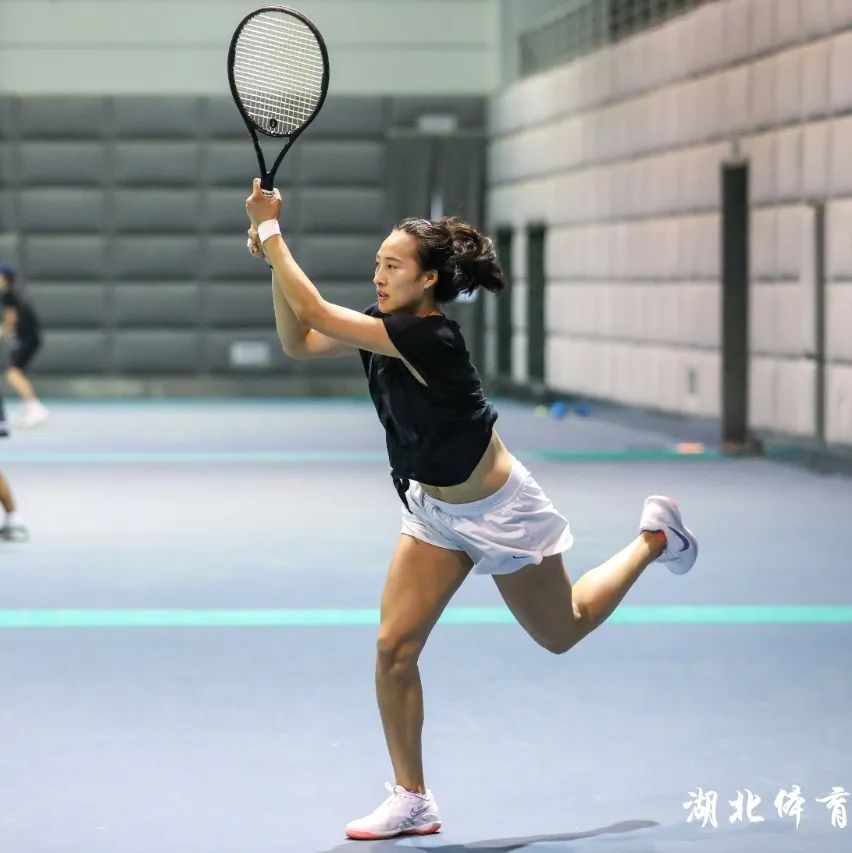 转会市场的 转会市场的