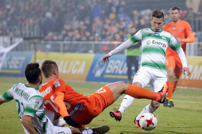 总体而言 总体而言