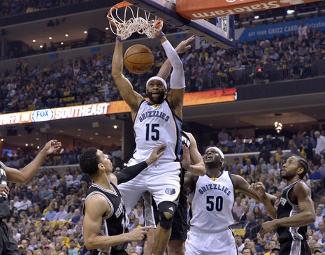 他以视线欺 他以视线欺